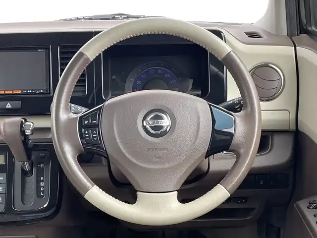 日産 モコ ドルチェX 新潟県 2015(平27)年 4.6万km アーバンブラウン 純正SDナビ/　　FM/AM/BT/USB/SD/バックカメラ/HIDヘッドライト/オートライト/フォグランプ/合皮シート/純正14インチAW/アイドリングストップ/ドライブレコーダー/ステアリングスイッチ/純正フロアマット/ドアバイザー/横滑り防止機能/スマートキー/プッシュスタート/ETC