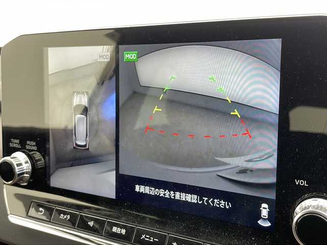 三菱 アウトランダー ＰＨＥＶ P 千葉県 2023(令5)年 2.4万km ホワイトダイヤモンド 衝突被害軽減システム/レーンキープアシスト/コーナーセンサー（前後）/レーダークルーズコントロール/ブラインドスポットモニター/横滑り防止装置/オートライト/LEDヘッドライト/プラグインHV/BOSEサウンド/HUD/ワイヤレス充電/100V充電/純正メモリナビ/　（Bluetooth/フルセグTV/USB/AppleCarPley）/車外カメラ/　（バック/全方位）/純正ビルトインETC2.0/純正ドライブレコーダー（前後）/パワーシート（D/N席）/全席シートヒーター/パワーステアリング/ステアリングヒーター/パドルシフト/純正フロアマット/電動リアゲート/純正20インチアルミホイール