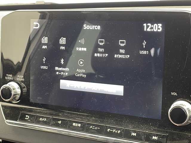 三菱 アウトランダー ＰＨＥＶ P 千葉県 2023(令5)年 2.4万km ホワイトダイヤモンド 衝突被害軽減システム/レーンキープアシスト/コーナーセンサー（前後）/レーダークルーズコントロール/ブラインドスポットモニター/横滑り防止装置/オートライト/LEDヘッドライト/プラグインHV/BOSEサウンド/HUD/ワイヤレス充電/100V充電/純正メモリナビ/　（Bluetooth/フルセグTV/USB/AppleCarPley）/車外カメラ/　（バック/全方位）/純正ビルトインETC2.0/純正ドライブレコーダー（前後）/パワーシート（D/N席）/全席シートヒーター/パワーステアリング/ステアリングヒーター/パドルシフト/純正フロアマット/電動リアゲート/純正20インチアルミホイール