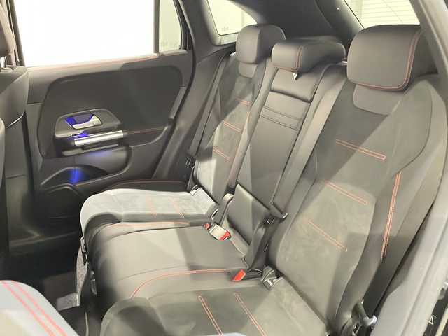 メルセデス・ベンツ ＧＬＡ２００ｄ 4マチック AMGライン 新潟県 2020(令2)年 3.5万km コスモスブラック レーダーセーフティパッケージ/・アダプティブディスタンスアシスト・ディストロニック/・アクティブブレーキアシスト/・アクティブレーンキーピングアシスト/ナビゲーションパッケージ/・TV/USB/BT/パノラミックスライディングルーフ/アテンションアシスト/ブラインドスポットアシスト/レーンチェンジアシスト/アクティブステアリングアシスト/ダウンヒル・スピード・レギュレーション/インテリジェントライトシステム/ロケイターライティング/アンビエントライト/360°カメラシステム/D席N席パワーシート/シートヒーター/ETC2.0/ドライブレコーダー