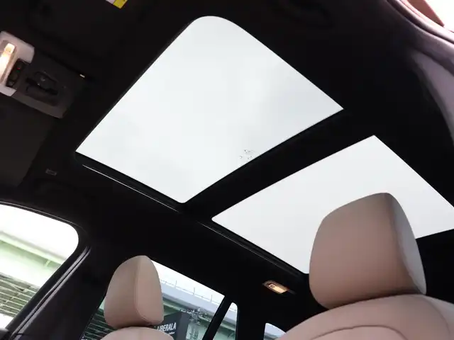 ＢＭＷ Ｘ１ xDrive 20i Xライン 宮城県 2015(平27)年 5.1万km 茶 サンルーフ　/インテリジェントセーフティ　/純正ナビ【BT/CD/DVD/AUX】/前席シートヒーター　/白レザーシート　/ミラー一体型ＥＴＣ　/ルーフレール　/アンビエントライト　/パワーテールゲート　/車線逸脱警告　/歩行者警告/バックカメラ　/純正19インチＡＷ/ダウンヒルアシストコントロール/ドライビングモードスイッチ/LEDヘッドライト/パーキングアシスト/前後コーナーセンサー/禁煙車