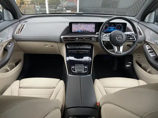 メルセデス・ベンツ ＥＱＣ４００ 4マチック 福岡県 2020(令2)年 4.8万km オブシディアンブラック ワンオーナ/レザーエクスクルーシブＰＫＧ/パノラミックスライディングルーフ/ブルメスターサウンド/禁煙車/３６０度カメラシステム/メモリー付きパワーシート/電動リアゲート/ヘッドアップディスプレイ/アクティブパーキングアシスト/メルセデス・ミー・コネクト/エアシート/シートヒーター