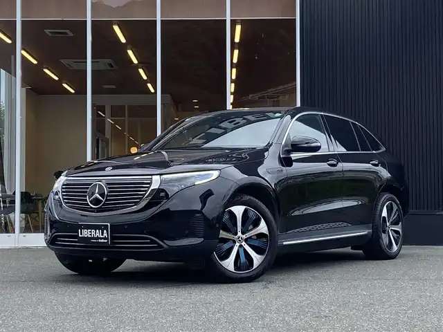 メルセデス・ベンツ ＥＱＣ４００ 4マチック 福岡県 2020(令2)年 4.8万km オブシディアンブラック ワンオーナ/レザーエクスクルーシブＰＫＧ/パノラミックスライディングルーフ/ブルメスターサウンド/禁煙車/３６０度カメラシステム/メモリー付きパワーシート/電動リアゲート/ヘッドアップディスプレイ/アクティブパーキングアシスト/メルセデス・ミー・コネクト/エアシート/シートヒーター