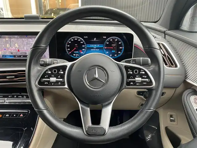 メルセデス・ベンツ ＥＱＣ４００ 4マチック 福岡県 2020(令2)年 4.8万km オブシディアンブラック ワンオーナ/レザーエクスクルーシブＰＫＧ/パノラミックスライディングルーフ/ブルメスターサウンド/禁煙車/３６０度カメラシステム/メモリー付きパワーシート/電動リアゲート/ヘッドアップディスプレイ/アクティブパーキングアシスト/メルセデス・ミー・コネクト/エアシート/シートヒーター