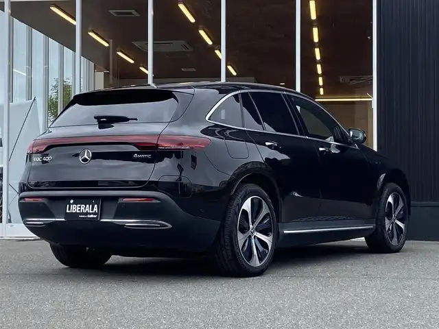 メルセデス・ベンツ ＥＱＣ４００ 4マチック 福岡県 2020(令2)年 4.8万km オブシディアンブラック ワンオーナ/レザーエクスクルーシブＰＫＧ/パノラミックスライディングルーフ/ブルメスターサウンド/禁煙車/３６０度カメラシステム/メモリー付きパワーシート/電動リアゲート/ヘッドアップディスプレイ/アクティブパーキングアシスト/メルセデス・ミー・コネクト/エアシート/シートヒーター
