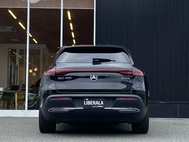 メルセデス・ベンツ ＥＱＣ４００ 4マチック 福岡県 2020(令2)年 4.8万km オブシディアンブラック ワンオーナ/レザーエクスクルーシブＰＫＧ/パノラミックスライディングルーフ/ブルメスターサウンド/禁煙車/３６０度カメラシステム/メモリー付きパワーシート/電動リアゲート/ヘッドアップディスプレイ/アクティブパーキングアシスト/メルセデス・ミー・コネクト/エアシート/シートヒーター