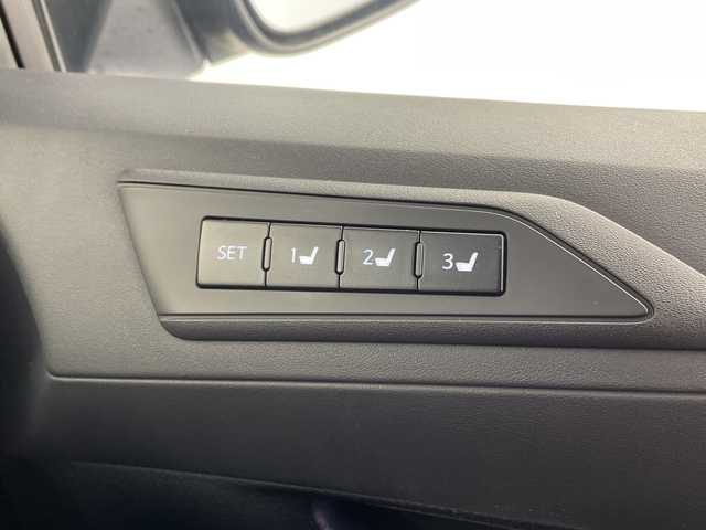 トヨタ アルファード S Cパッケージ 大阪府 2020(令2)年 4.9万km ブラック モデリスタエアロ/純正ディスプレイオーディオ/テレビ・ナビ・DVDキット/テレビキャンセラー/純正フリップダウンモニター/黒革シート/エアシート/シートヒーター/三眼LEDヘッドライト/両側パワースライドドア/パワーリアゲート/ETC/トヨタセーフティセンス/レーダークルーズコントロール/クリアランスソナー/社外ツイーター