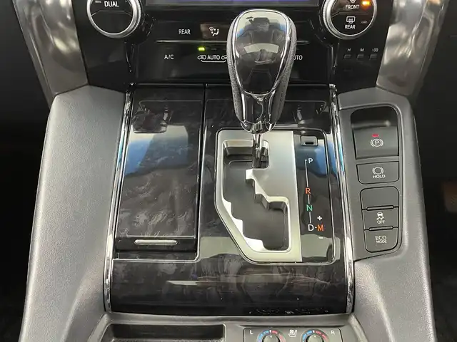 トヨタ アルファード S Cパッケージ 大分県 2018(平30)年 5.7万km ホワイトパールクリスタルシャイン ワンオーナー/ウェッズ・マーベリックアルミホイル20インチ/アルパイン11インチナビ/アルパインフリップダウンモニター/アルパインリフトアップスピーカー/社外ウーファー/Ti2000ローダウンサスペンション/LEDイエローバルブフォグランプ/サンルーフ/トヨタセーフティーセンス/シートメモリー/コーナーセンサー/ステアリングヒーター/バックカメラ/パワーシート/ウッドコンビハンドル・シフトノブ/ビルトインETC/ドライブレコーダー