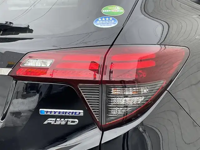 ホンダ ヴェゼル ハイブリッド Z ホンダセンシング 山形県 2020(令2)年 3万km クリスタルブラックパール ４ＷＤ/純正8インチＳＤナビ/アダプティブクルーズ/衝突被害軽減ブレーキ/前後ドライブレコーダー/バックカメラ/ＥＴＣ/Ｂｌｕｅｔｏｏｔｈ接続/LEDヘッドライト/フルセグ/スマートキー/ステアリングスイッチ/革巻きステアリング/ハーフレザーシート/シートヒーター/純正アルミ夏タイヤ車載