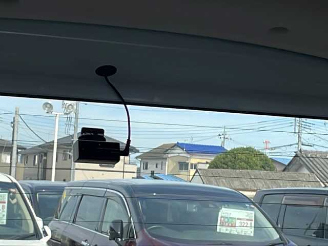 スズキ スペーシア G 栃木県 2017(平29)年 3万km ピュアホワイトP 社外ナビ/CD/USB/AUX/ipod/ワンセグTV/バックカメラ/ドライブレコーダー前後/アイドリングストップ/ドアバイザー/プッシュスタート/スマートキー/両側スライドドア/ETC/オートエアコン/LEDヘッドライト/取扱説明書/スタッドレスタイヤ積込有