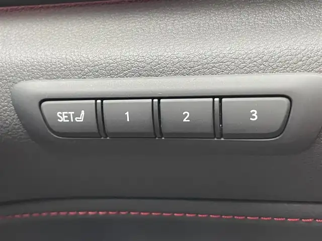 レクサス ＮＸ 350h Fスポーツ 滋賀県 2023(令5)年 1.5万km ホワイトノーヴァガラスフレーク ワンオーナー/純正14インチメーカーナビ/(AM/FM/BT/USB/フルセグTV)/パノラマビューモニター/デジタルインナーミラー/赤黒革シート/パワーバックドア/メモリーシート/パワーシート/シートヒーター/シートベンチレーション/ビルトインETC2.0/前後ドライブレコーダー/Lexus Safety System+/・レーダークルーズコントロール/・レーンディパーチャーアラート/・プリクラッシュセーフティ/・フロント/リヤクロストラフィックアラート/・ブラインドスポットモニター/・クリアランスソナー/・安心降車アシスト/・ロードサインアシスト/・空気圧モニター/革巻きステアリング/ステアリングヒーター/パドルシフト/ステアリングスイッチ/純正20インチアルミホイール/純正三眼LEDヘッドライト/アダプティブフロントライティングシステム/横滑り防止装置/オートライト/オートマチックハイビーム/電動サイドブレーキ/AUTO HOLD機能/電格ウインカーミラー/フロアマット/プッシュスタート