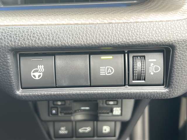 トヨタ プリウス Z 茨城県 2024(令6)年 0.1万km アティチュードブラックマイカ ワンオーナー/純正オーディオナビ（Bluetooth接続/AM/FM/USB/AndroidAuto/AppleCarPlay）/ETC2.0/全方位カメラ/パワーバックドア/前後コーナーセンサー/純正フロアマット/前席パワーシート/シートヒーター・エアシート/純正19インチアルミホイール/ハンドルヒーター/デジタルインナーミラー/ワイヤレスチャージャー/ブラインドスポットモニター/前後コーナーセンサー/クルーズコントロール/アクセサリーコンセント100V充電