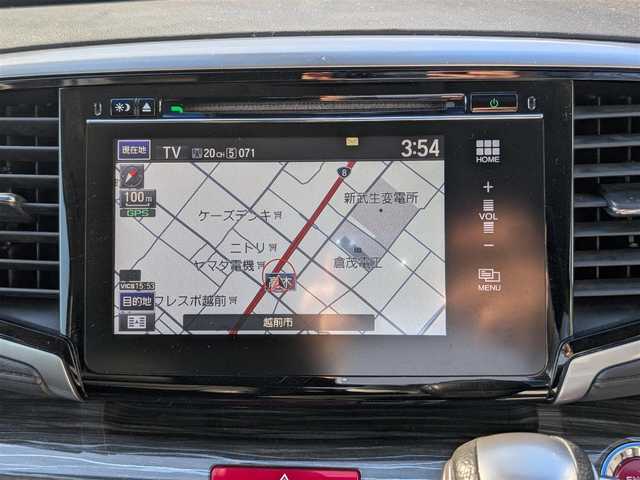 ホンダ オデッセイ アブソルート EX 大阪府 2013(平25)年 11.6万km ホワイトオーキッドパール (株)IDOMが運営する【じしゃロン東大阪店】の自社ローン専用車両になりますこちらは現金またはオートローンご利用時の価格です。自社ローンご希望の方は別途その旨お申付け下さい/全方位カメラ/純正インターナビ/フルセグテレビ/BLITZダウンサス/社外マフラー/社外20インチアルミ/BLITZ GPSレーダー/パドルシフト/前方ドライブレコーダー/両側パワースライドドア/本革巻きステアリング/二列目オットマン/ビルトインETC/クルーズコントロール/後方コーナーセンサー/運転席パワーシート/AFS/衝突被害軽減システム/横滑り防止装置/盗難防止装置/純正AW付きスタッドレスタイヤ積込/スマートキー＆プッシュスタート/取説＆保証書/スペアスマートキー