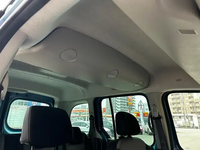 ルノー カングー ゼン 富山県 2020(令2)年 4.9万km 青 社外SSDナビ/フルセグTV/AM/FMラジオ/Bluetooth接続/バックカメラ/ETC/前ドラレコ/オートエアコン/フォグランプ/両側スライドドア/後部座席簡易テーブル/ABS/横滑り防止