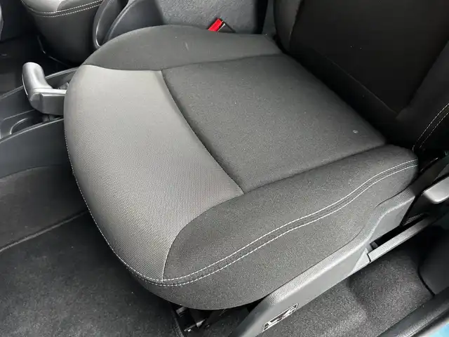 ルノー カングー ゼン 富山県 2020(令2)年 4.9万km 青 社外SSDナビ/フルセグTV/AM/FMラジオ/Bluetooth接続/バックカメラ/ETC/前ドラレコ/オートエアコン/フォグランプ/両側スライドドア/後部座席簡易テーブル/ABS/横滑り防止