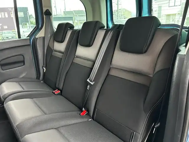 ルノー カングー ゼン 富山県 2020(令2)年 4.9万km 青 社外SSDナビ/フルセグTV/AM/FMラジオ/Bluetooth接続/バックカメラ/ETC/前ドラレコ/オートエアコン/フォグランプ/両側スライドドア/後部座席簡易テーブル/ABS/横滑り防止