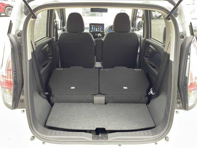 三菱 ｅＫクロス T 長野県 2022(令4)年 0.8万km シルキーホワイト 禁煙車/社外9インチナビ/【MDV-M908HDL】/(CD/DVD/フルセグTV/BluetoothAudio)/e-Assist/・衝突被害軽減ブレーキ/・車線逸脱警報システム/・オートマチックハイビーム/・前方衝突予測警報/・ふらつき警報/・先行車発進告知機能/・標識認識システム/バックカメラ/前後ドライブレコーダー機能付デジタルインナーミラー/前席シートヒーター/ベンチシート/革巻きステアリング/ステアリングスイッチ/LEDヘッドライト/フォグランプ/オートライト/スマートキー/Pスタート/電動格納ミラー/純正15インチAW