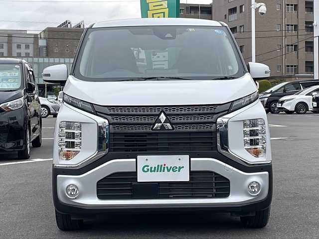 三菱 ｅＫクロス T 長野県 2022(令4)年 0.8万km シルキーホワイト 禁煙車/社外9インチナビ/【MDV-M908HDL】/(CD/DVD/フルセグTV/BluetoothAudio)/e-Assist/・衝突被害軽減ブレーキ/・車線逸脱警報システム/・オートマチックハイビーム/・前方衝突予測警報/・ふらつき警報/・先行車発進告知機能/・標識認識システム/バックカメラ/前後ドライブレコーダー機能付デジタルインナーミラー/前席シートヒーター/ベンチシート/革巻きステアリング/ステアリングスイッチ/LEDヘッドライト/フォグランプ/オートライト/スマートキー/Pスタート/電動格納ミラー/純正15インチAW