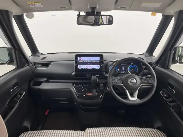 日産 ルークス HWS Gターボ プロパイロットED 群馬県 2022(令4)年 0.4万km ホワイトソリッド/プレミアムオリーブM 純正9インチナビ/・フルセグTV/FM/AM/Bluetooth/AUX/SD/CD/DVD/＝＝＝＝＝＝/両側パワースライドドア/プロパイロット/・先行車追従機能/ステアリング支援/渋滞追従機能/コーナーセンサー/レーンキープアシスト/アラウンドビューモニター/電動パーキング/オートホールド/アイドリングストップ/純正ドライブレコーダー/禁煙車