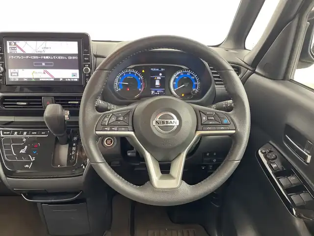 日産 ルークス HWS Gターボ プロパイロットED 群馬県 2022(令4)年 0.4万km ホワイトソリッド/プレミアムオリーブM 純正9インチナビ/・フルセグTV/FM/AM/Bluetooth/AUX/SD/CD/DVD/＝＝＝＝＝＝/両側パワースライドドア/プロパイロット/・先行車追従機能/ステアリング支援/渋滞追従機能/コーナーセンサー/レーンキープアシスト/アラウンドビューモニター/電動パーキング/オートホールド/アイドリングストップ/純正ドライブレコーダー/禁煙車