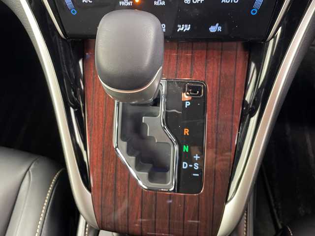 トヨタ ハリアー ハイブリッド プレミアム 道央・札幌 2014(平26)年 1.4万km ダークブラウンM ・4WD / エアロ（フロント/サイド/リア）/・純正9インチSDナビ/・CD/DVD/SD/Bluetooth接続/・バックカメラ/・トヨタセーフティセンス/・プリクラッシュセーフティ/・レーダークルーズコントロール/・・レザーシート/シートヒーター/・パワーシート/シートポジションメモリー/・レーンキープアシスト/・LEDオートライト/オートマチックハイビーム/・パワーバックドア/AC100V電源/・前方ドライブレコーダー/・ビルトインETC/MTモード付AT/・純正フロアマット/ドアバイザー/オートリトラミラー