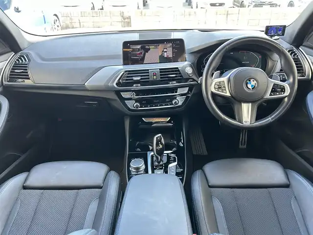 ＢＭＷ Ｘ３ xDrive20d Mスポーツ 兵庫県 2022(令4)年 4.7万km アルピンホワイトⅢ 純正HDDナビ/フルセグTV/Bluetooth/全周囲カメラ/ETC/インテリジェントセーフティ/衝突軽減カメラ/レーンキープアシスト/ヒルディセントコントロール/クリアランスソナー/レーダークルーズコントロール/置くだけ充電/ドライブレコーダー/レーダー探知機/本革巻きステアリング/パドルシフト/ステアリングスイッチ/ハーフレザーシート/シートメモリー２/前席パワーシート/前席シートヒーター/LEDヘッドライト/オートライト/フォグランプ/純正19インチAW/スマートキー/スペアキー/取扱説明書