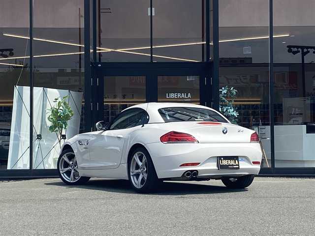 ＢＭＷ Ｚ４ sDrive20i ハイライン 福岡県 2012(平24)年 4.6万km アルピンホワイトⅢ ・純正HDDナビ/USB/Bluetooth/CD/DVD/・バックカメラ/・シートヒーター/・社外ドライブレコーダー/・ETC/・純正18AW/・プッシュスタート/・リモコンキー/・スペアキー/・オートライト/・保証書/・取扱説明書/・記録簿