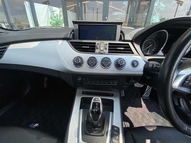 ＢＭＷ Ｚ４ sDrive20i ハイライン 福岡県 2012(平24)年 4.6万km アルピンホワイトⅢ ・純正HDDナビ/USB/Bluetooth/CD/DVD/・バックカメラ/・シートヒーター/・社外ドライブレコーダー/・ETC/・純正18AW/・プッシュスタート/・リモコンキー/・スペアキー/・オートライト/・保証書/・取扱説明書/・記録簿