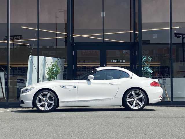 ＢＭＷ Ｚ４ sDrive20i ハイライン 福岡県 2012(平24)年 4.6万km アルピンホワイトⅢ ・純正HDDナビ/USB/Bluetooth/CD/DVD/・バックカメラ/・シートヒーター/・社外ドライブレコーダー/・ETC/・純正18AW/・プッシュスタート/・リモコンキー/・スペアキー/・オートライト/・保証書/・取扱説明書/・記録簿
