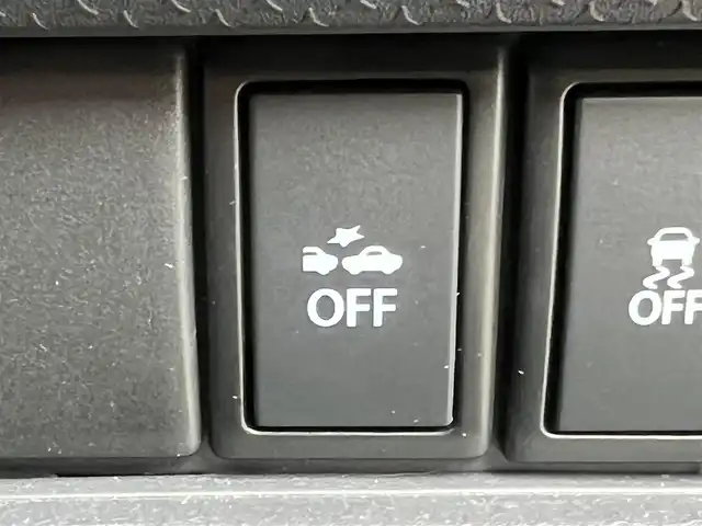 スズキ ハスラー Jスタイル Ⅲ 秋田県 2018(平30)年 4.7万km ブレイブカーキパール/スチールシルバー ４WD/衝突軽減システム/純正SDナビ（DVD/CD/BT）/フルセグ/全方位モニター/スズキ純正15インチアルミ（夏タイヤ装着）/スマートキー/アイドリングストップ/プッシュスタート/レーンキープアシスト/ダウンヒルアシストコントロール/ステアリングスイッチ/前席シートヒーター/ビルトインETC/ルーフレール/純正フロアマット/純正ドアバイザー/オートライト/オートエアコン/パワーステアリング/パワーウィンドウ/横滑り防止/盗難防止装置/寒冷地仕様/電動格納ウィンカーミラー/保証書/取扱説明書/記録簿/スペアキー×１