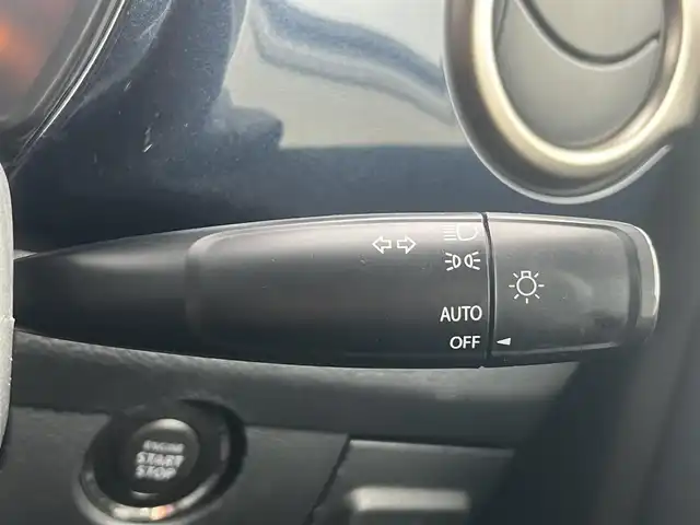 スズキ ハスラー Jスタイル Ⅲ 秋田県 2018(平30)年 4.7万km ブレイブカーキパール/スチールシルバー ４WD/衝突軽減システム/純正SDナビ（DVD/CD/BT）/フルセグ/全方位モニター/スズキ純正15インチアルミ（夏タイヤ装着）/スマートキー/アイドリングストップ/プッシュスタート/レーンキープアシスト/ダウンヒルアシストコントロール/ステアリングスイッチ/前席シートヒーター/ビルトインETC/ルーフレール/純正フロアマット/純正ドアバイザー/オートライト/オートエアコン/パワーステアリング/パワーウィンドウ/横滑り防止/盗難防止装置/寒冷地仕様/電動格納ウィンカーミラー/保証書/取扱説明書/記録簿/スペアキー×１