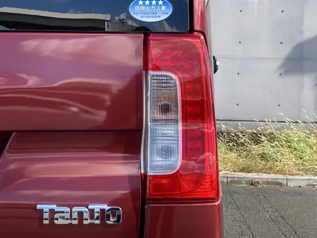ダイハツ タント G SA 静岡県 2014(平26)年 7.3万km ファイアークォーツレッドM スマートアシスト/純正メモリーナビ（NMZP-W64D）/　AM FM　CD DVD Bluetooth /フルセグTV/両側パワースライドドア/ecoIDLE/フロントフォグランプ/ステアリングスイッチ/ベンチシート/リアロールサンシェード/純正14インチアルミホイール/スマートキー/プッシュスタート/バックカメラ/ワンオーナー
