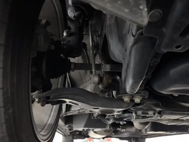 トヨタ アルファード S タイプゴールド 三重県 2020(令2)年 2.4万km スパークリングブラックパールクリスタルシャイン ガソリン/FF/MTモード付インパネCVT/純正 9インチディスプレイオーディオ（ナビ搭載）/（AM/FM/CD/DVD*/USB/iPod/Bluetooth/TV*/Miracast/AppleCarPlay/AndroidAuto）/12.1インチ 後席モニター V12T-R68C/モデリスタエアロ（F/S/R下）、スポーツマフラー、20inch×8.5J＋40 アルミホイール/バックガイドモニター/両側パワースライドドア/ドライブレコーダー 前方/ETC/Toyota Safety Sense/●プリクラッシュセーフティ/●レーントレーシングアシスト/●レーダークルコン/●ロードサインアシスト/●アダプティブハイビームシステム/・先行車発進告知機能/・クリアランスソナー/・パーキングサポートブレーキ（前後静止物）/・など/装備/3眼LEDヘッドランプ（専用加飾）/・ハーフレザーシート/・左右＆後席独立オートエアコン/・パワーバックドア/・オットマンシート（2nd）/・AC100Vコンセント（100W）/・ステアリングスイッチ/・電子パーキングブレーキ＆ブレーキホールド/・オートライト/・純正18inAW/・保/・スマートキーx1/など