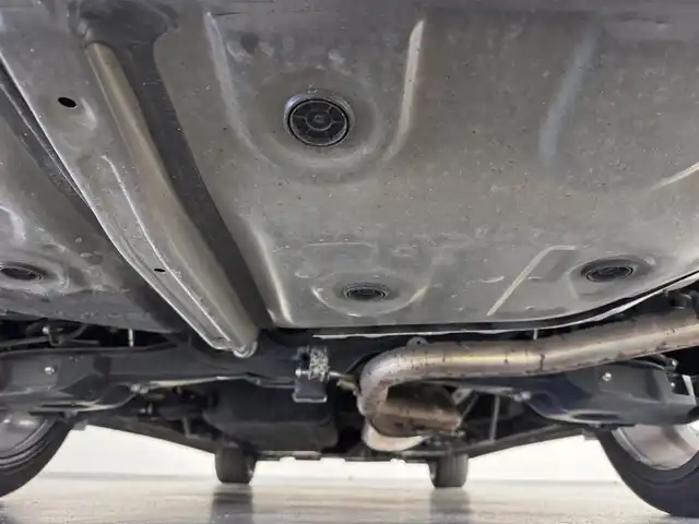 トヨタ アルファード S タイプゴールド 三重県 2020(令2)年 2.4万km スパークリングブラックパールクリスタルシャイン ガソリン/FF/MTモード付インパネCVT/純正 9インチディスプレイオーディオ（ナビ搭載）/（AM/FM/CD/DVD*/USB/iPod/Bluetooth/TV*/Miracast/AppleCarPlay/AndroidAuto）/12.1インチ 後席モニター V12T-R68C/モデリスタエアロ（F/S/R下）、スポーツマフラー、20inch×8.5J＋40 アルミホイール/バックガイドモニター/両側パワースライドドア/ドライブレコーダー 前方/ETC/Toyota Safety Sense/●プリクラッシュセーフティ/●レーントレーシングアシスト/●レーダークルコン/●ロードサインアシスト/●アダプティブハイビームシステム/・先行車発進告知機能/・クリアランスソナー/・パーキングサポートブレーキ（前後静止物）/・など/装備/3眼LEDヘッドランプ（専用加飾）/・ハーフレザーシート/・左右＆後席独立オートエアコン/・パワーバックドア/・オットマンシート（2nd）/・AC100Vコンセント（100W）/・ステアリングスイッチ/・電子パーキングブレーキ＆ブレーキホールド/・オートライト/・純正18inAW/・保/・スマートキーx1/など