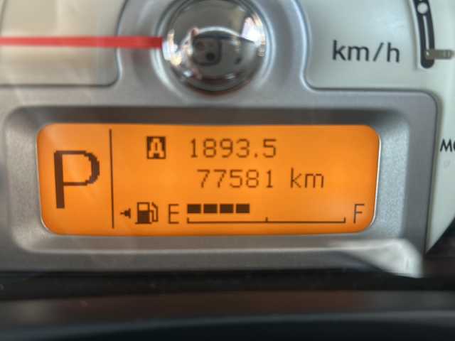 スズキ ラパン G 富山県 2011(平23)年 7.8万km マルーンブラウンパール 4WD/スマートキー/プッシュスタート/純正CDプレーヤー/シートヒーター/純正14インチAW/ドアバイザー/純正フロアマット/ヘッドライトレベライザー/社外AWスタッドレス車載(155/65R14)/保証書・取説・ナビ取説