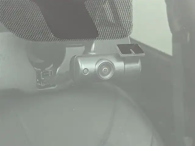 日産 キックス X FOUR 道央・札幌 2025(令7)年 0.6万km ピュアブラック ・４ＷＤ/・衝突軽減/・プロパイロット/・全方位カメラ/・純正ナビ/・BT/CD/DVD/SD/USB/・フルセグTV/・純正ドライブレコーダー/・アダプティブクルーズコントロール/・レーンキープアシスト/・コーナリングスタビリティアシスト/・ブレーキホールド/・ＥＴＣ/・LDP/・LPW/・オートライト/・オートマチックハイビーム/・LEDヘッドライト/・フロントフォグランプ/・純正フロアマット/・コーナーセンサー/・ＬＥＤヘッドライト/・ヘッドライトレベライザー/・コーナーセンサー/・プッシュスタート/・スマートキー/・パワーウィンドウ/・パワーステアリング/・純正アルミホイール/・ルーフレール