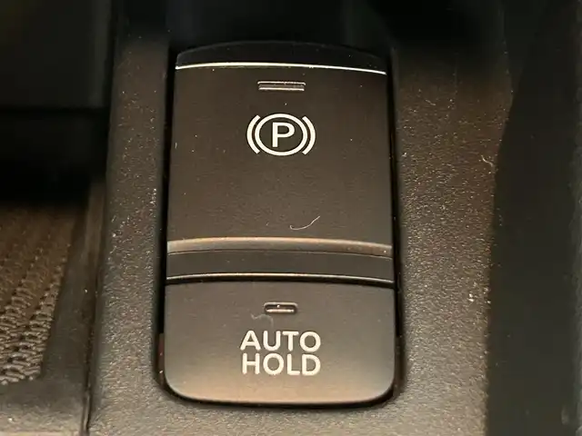 日産 キックス X FOUR 道央・札幌 2025(令7)年 0.6万km ピュアブラック ・４ＷＤ/・衝突軽減/・プロパイロット/・全方位カメラ/・純正ナビ/・BT/CD/DVD/SD/USB/・フルセグTV/・純正ドライブレコーダー/・アダプティブクルーズコントロール/・レーンキープアシスト/・コーナリングスタビリティアシスト/・ブレーキホールド/・ＥＴＣ/・LDP/・LPW/・オートライト/・オートマチックハイビーム/・LEDヘッドライト/・フロントフォグランプ/・純正フロアマット/・コーナーセンサー/・ＬＥＤヘッドライト/・ヘッドライトレベライザー/・コーナーセンサー/・プッシュスタート/・スマートキー/・パワーウィンドウ/・パワーステアリング/・純正アルミホイール/・ルーフレール