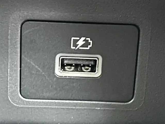 日産 キックス X FOUR 道央・札幌 2025(令7)年 0.6万km ピュアブラック ・４ＷＤ/・衝突軽減/・プロパイロット/・全方位カメラ/・純正ナビ/・BT/CD/DVD/SD/USB/・フルセグTV/・純正ドライブレコーダー/・アダプティブクルーズコントロール/・レーンキープアシスト/・コーナリングスタビリティアシスト/・ブレーキホールド/・ＥＴＣ/・LDP/・LPW/・オートライト/・オートマチックハイビーム/・LEDヘッドライト/・フロントフォグランプ/・純正フロアマット/・コーナーセンサー/・ＬＥＤヘッドライト/・ヘッドライトレベライザー/・コーナーセンサー/・プッシュスタート/・スマートキー/・パワーウィンドウ/・パワーステアリング/・純正アルミホイール/・ルーフレール