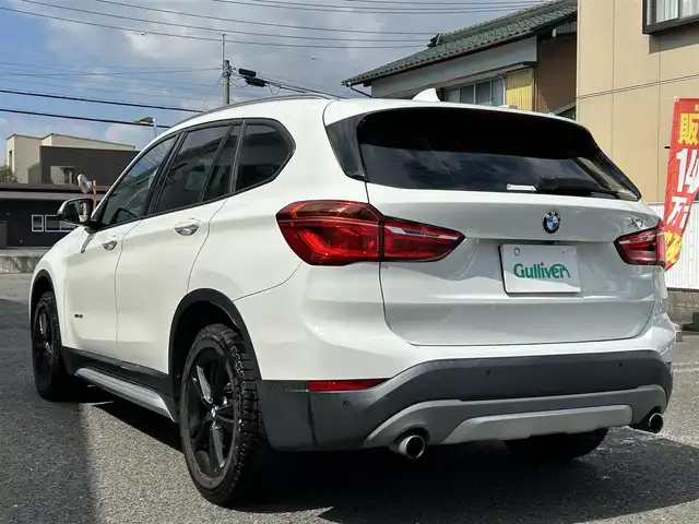 ＢＭＷ Ｘ１ xDrive 25i Xライン 岐阜県 2015(平27)年 2.2万km アルピンホワイトⅢ メーカーオプションナビ【CD/DVD、FM/AM、Bluetooth】/4WD/ドライブレコーダー/パワーシート/シートポジションメモリー/ハーフレザー/ヒルディセントコントロール/クルーズコントロール/コーナーセンサー/横滑り防止機能/衝突被害軽減ブレーキ/パワーバックドア/パーキングアシスト/アイドリングストップ機能/電動パーキングブレーキ/オールオートパワーウィンドウ/純正フロアマット/ハンズフリー