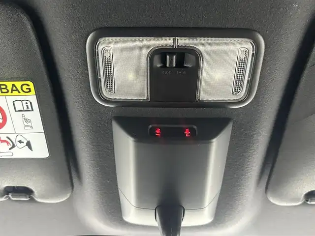 ダイハツ タント カスタム RS セレクション 愛知県 2020(令2)年 5.2万km ブラックマイカメタリック 純正ナビ（フルセグ、CD、DVD、Bluetooth）/両側パワスラドア/ETC/Bカメラ/ACC/衝突軽減ブレーキ/オートライト/LEDヘッドライト/コーナーセンサー/純正アルミホイール/純正フロアマット/スマートキー/Pスタート/三点エアバック