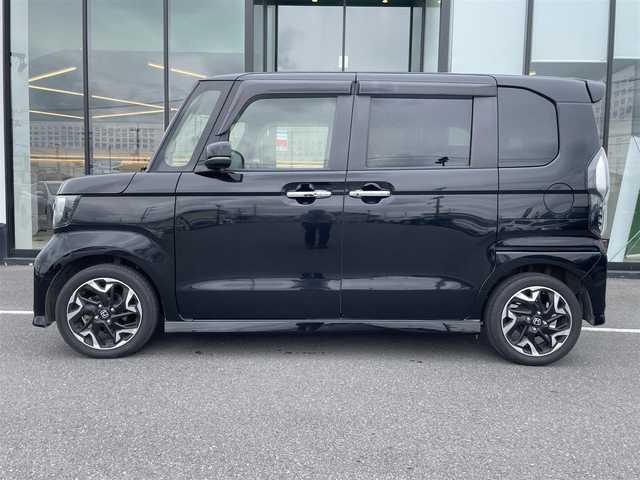 ホンダ Ｎ ＢＯＸ カスタム G L ターボ ホンダセンシング 茨城県 2020(令2)年 5.2万km クリスタルブラックパール 純正ナビ/【ＣＤ・ＤＶＤ・ＳＤ・ＵＳＢ・AM・FM・TV・BT・AUX・iPod】/レーダークルコン/Ｂカメラ/ＥＴＣ/前後ナビ連動ドラレコ/後方コーナーセンサー/両側パワスラ/シートヒーター/パドルシフト/ハーフレザーシート/純正フロアマット/純正アルミホイール/オートライト/Fフォグ/LEDライト/横滑り防止装置/レーンキープアシスト/衝突被害軽減システム