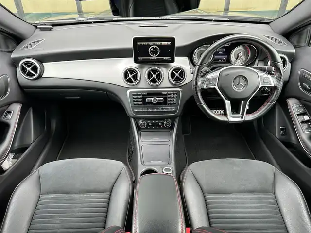 メルセデス・ベンツ ＧＬＡ２５０ 4マチック スポーツ 石川県 2014(平26)年 4.1万km コスモスブラック 4WD/純正ナビ/　Bluetooth・AM/FM・CD・USB/フルセグTV/バックカメラ/ETC/前後ドライブレコーダー/アダプティブクルーズコントロール/ブラインドスポットモニター/パワーシート（D席）/シートヒーター（D+N席）/シートメモリー/アンチロック・ブレーキ・システム/衝突被害軽減システム/横滑り防止装置/前後コーナーセンサー/盗難防止装置/パーキングアシスト/アイドリングストップ/エアバッグ（W+サイド）/カーテンエアバッグ/純正アルミホイール
