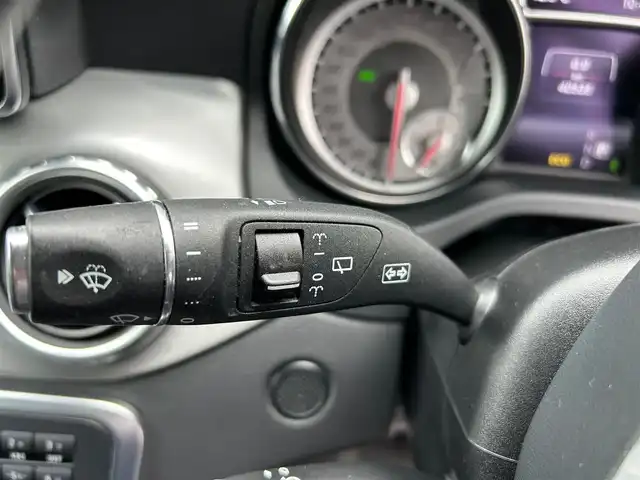 メルセデス・ベンツ ＧＬＡ２５０ 4マチック スポーツ 石川県 2014(平26)年 4.1万km コスモスブラック 4WD/純正ナビ/　Bluetooth・AM/FM・CD・USB/フルセグTV/バックカメラ/ETC/前後ドライブレコーダー/アダプティブクルーズコントロール/ブラインドスポットモニター/パワーシート（D席）/シートヒーター（D+N席）/シートメモリー/アンチロック・ブレーキ・システム/衝突被害軽減システム/横滑り防止装置/前後コーナーセンサー/盗難防止装置/パーキングアシスト/アイドリングストップ/エアバッグ（W+サイド）/カーテンエアバッグ/純正アルミホイール