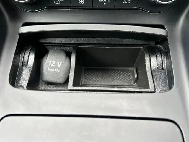 メルセデス・ベンツ ＧＬＡ２５０ 4マチック スポーツ 石川県 2014(平26)年 4.1万km コスモスブラック 4WD/純正ナビ/　Bluetooth・AM/FM・CD・USB/フルセグTV/バックカメラ/ETC/前後ドライブレコーダー/アダプティブクルーズコントロール/ブラインドスポットモニター/パワーシート（D席）/シートヒーター（D+N席）/シートメモリー/アンチロック・ブレーキ・システム/衝突被害軽減システム/横滑り防止装置/前後コーナーセンサー/盗難防止装置/パーキングアシスト/アイドリングストップ/エアバッグ（W+サイド）/カーテンエアバッグ/純正アルミホイール