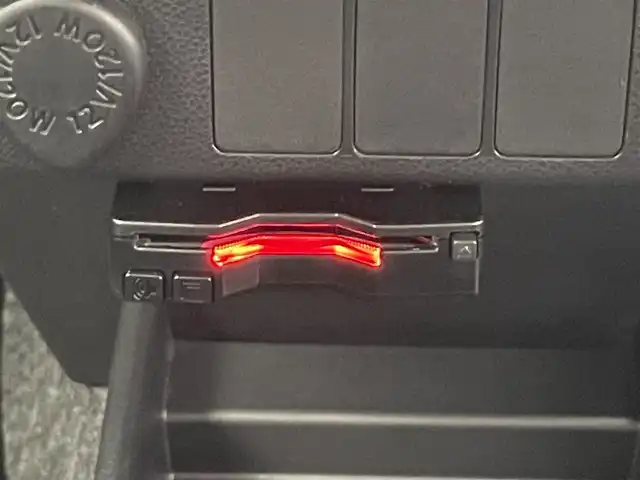 ダイハツ ミラ イース X リミテッド SAⅢ 滋賀県 2023(令5)年 1.4万km スプラッシュブルーM 社外ナビ/Bluetooth/USB/バックカメラ/スマートアシストIII/アイドリングストップ/コーナーセンサー/LEDヘッドライト/オートライト/オートハイビーム/電動格納ミラー/ETC