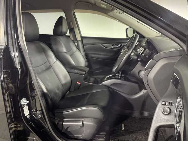 日産 エクストレイル 20X エマージェンシーブレーキ 神奈川県 2016(平28)年 5万km ダイヤモンドブラック エマージェンシーブレーキ/純正7型ナビ【MP315D-W】/・BT/フルセグTV/CD/DVD/SD/AUX/カプロンシート/シートヒーター(D/N)/アイドリングストップ機能/ECOモード/ドライブレコーダー/ETC/革巻きステアリング/ステアリングスイッチ/シートリフター/LEDヘッドライト/フォグランプ/電動格納ミラー/ウィンカーミラー/コーナーセンサー/ルーフレール/純正フロアマット/純正17インチアルミホイール/純正ドアバイザー