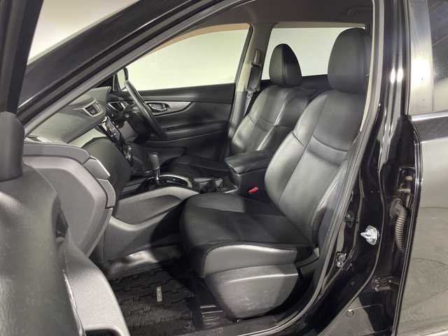 日産 エクストレイル 20X エマージェンシーブレーキ 神奈川県 2016(平28)年 5万km ダイヤモンドブラック エマージェンシーブレーキ/純正7型ナビ【MP315D-W】/・BT/フルセグTV/CD/DVD/SD/AUX/カプロンシート/シートヒーター(D/N)/アイドリングストップ機能/ECOモード/ドライブレコーダー/ETC/革巻きステアリング/ステアリングスイッチ/シートリフター/LEDヘッドライト/フォグランプ/電動格納ミラー/ウィンカーミラー/コーナーセンサー/ルーフレール/純正フロアマット/純正17インチアルミホイール/純正ドアバイザー