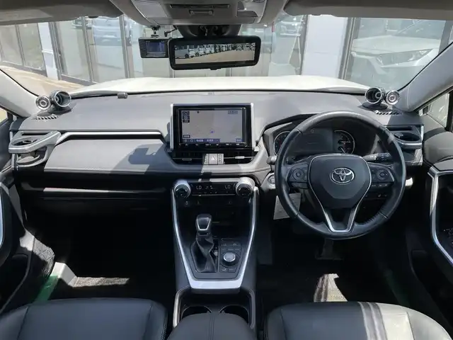トヨタ ＲＡＶ４ G Zパッケージ 道南・函館 2019(令1)年 3.1万km ホワイトパールクリスタルシャイン ・寒冷地仕様/・Toyota Safety Sense//プリクラッシュセーフティ//レーダークルーズコントロール//オートハイビーム//ブラインドスポットモニター//コーナーセンサー/・モデリスタエアロ/・純正AWノーマルタイヤ積込/・純正9インチナビ/・フルセグTV/・バックカメラ/・ETC/・ドライブレコーダー前後/・電動リアゲート/・前席シートヒーター/・全席パワーシート/・レザーシート/・デジタルインナーミラー/・ワイパーデアイサー/・ステアリングヒーター/・電動パーキングブレーキ/・オートブレーキホールド/・スマートキー