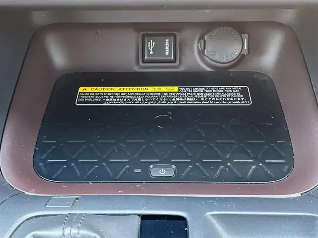 トヨタ ＲＡＶ４ G Zパッケージ 道南・函館 2019(令1)年 3.1万km ホワイトパールクリスタルシャイン ・寒冷地仕様/・Toyota Safety Sense//プリクラッシュセーフティ//レーダークルーズコントロール//オートハイビーム//ブラインドスポットモニター//コーナーセンサー/・モデリスタエアロ/・純正AWノーマルタイヤ積込/・純正9インチナビ/・フルセグTV/・バックカメラ/・ETC/・ドライブレコーダー前後/・電動リアゲート/・前席シートヒーター/・全席パワーシート/・レザーシート/・デジタルインナーミラー/・ワイパーデアイサー/・ステアリングヒーター/・電動パーキングブレーキ/・オートブレーキホールド/・スマートキー