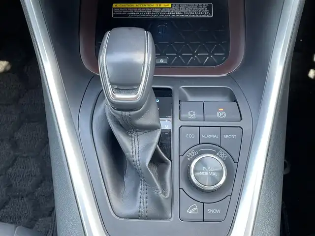 トヨタ ＲＡＶ４ G Zパッケージ 道南・函館 2019(令1)年 3.1万km ホワイトパールクリスタルシャイン ・寒冷地仕様/・Toyota Safety Sense//プリクラッシュセーフティ//レーダークルーズコントロール//オートハイビーム//ブラインドスポットモニター//コーナーセンサー/・モデリスタエアロ/・純正AWノーマルタイヤ積込/・純正9インチナビ/・フルセグTV/・バックカメラ/・ETC/・ドライブレコーダー前後/・電動リアゲート/・前席シートヒーター/・全席パワーシート/・レザーシート/・デジタルインナーミラー/・ワイパーデアイサー/・ステアリングヒーター/・電動パーキングブレーキ/・オートブレーキホールド/・スマートキー